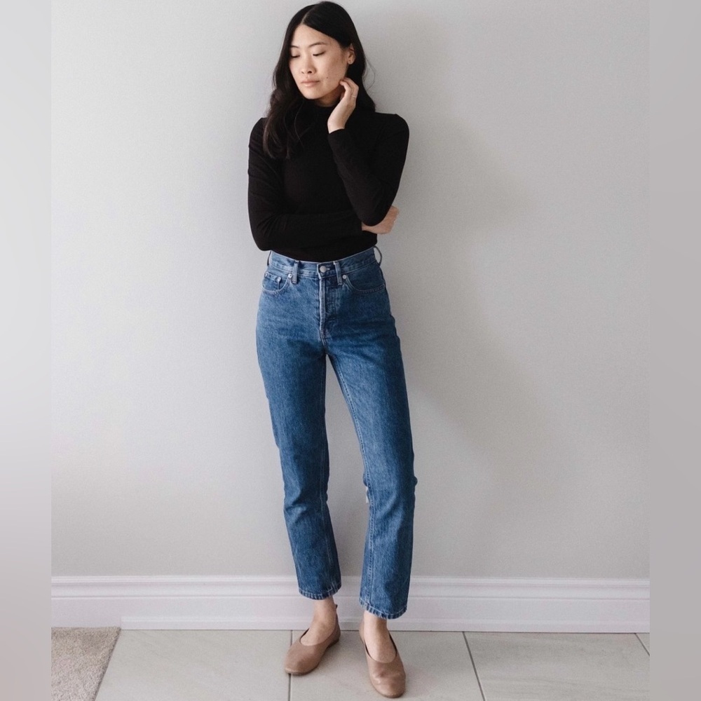 Everlane - The Curvy ’90s Cheeky Straight Leg Jean